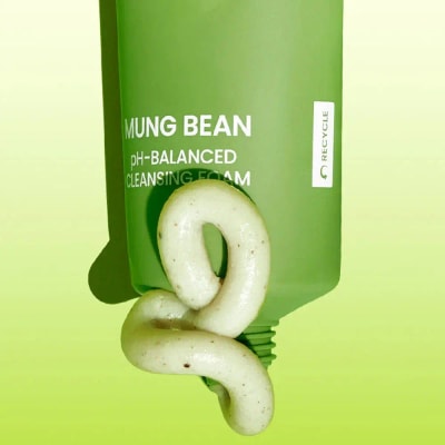 Mung Bean pH-Balanced Cleansing Foam 160ml + 40ml Special Set - Image 2
